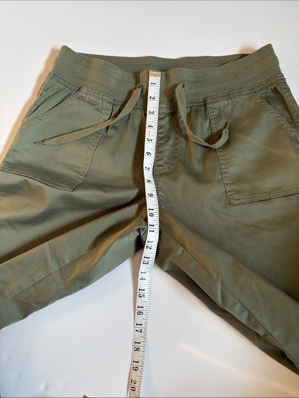 Warehouse One Olive Green Cropped relaxed, Drawstring Pants, women’s Sz M. - Picture 6 of 9